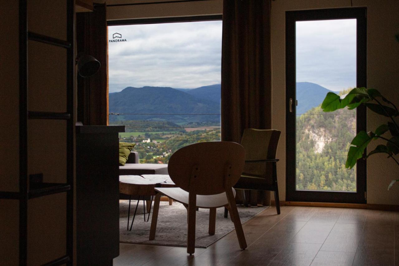 Вілла Panorama / Tinyhouse Podbrezova Екстер'єр фото
