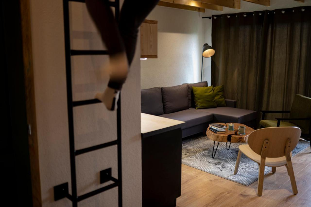 Вілла Panorama / Tinyhouse Podbrezova Екстер'єр фото